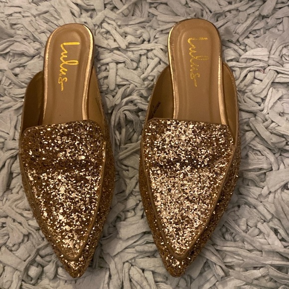 Lulus Shoes - ✨Super Cute Mules✨
